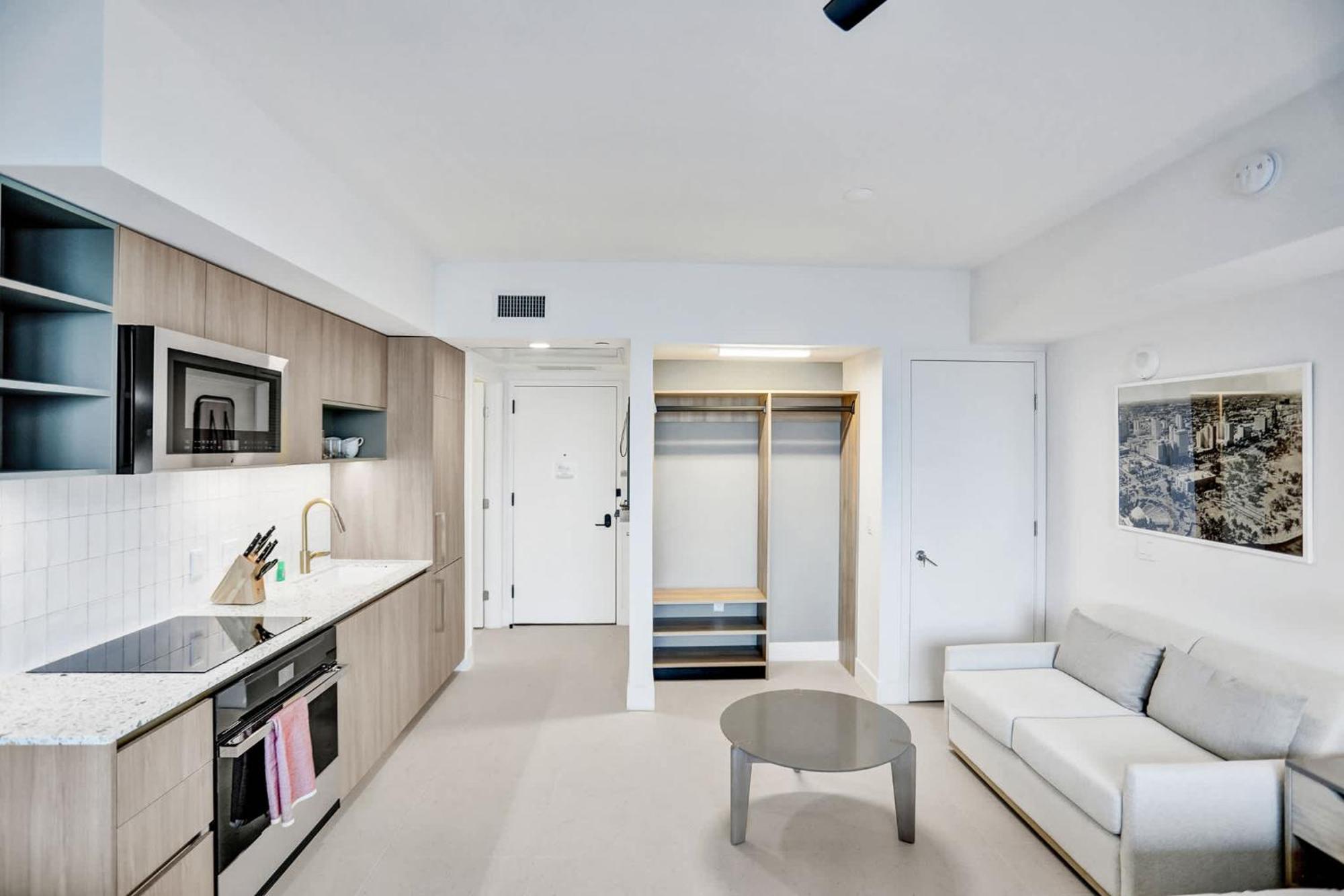 Holiday home La Terrasse By Viac - Luxury Bay View With Balcony 29th Floor *